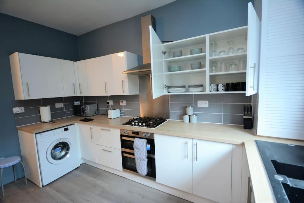 Lovely 4bedroom Appartamento