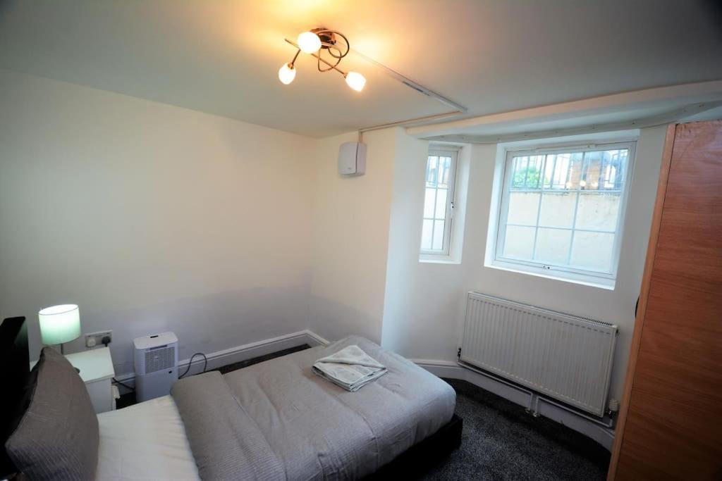 Appartamento Lovely 4bedroom Londra